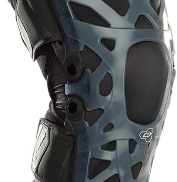 DonJoy Knee Support Brace with Compression Undersleeve - Medium - SBTZ